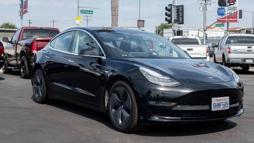 TESLA MODEL 3 2018 5YJ3E1EA7JF156965 image